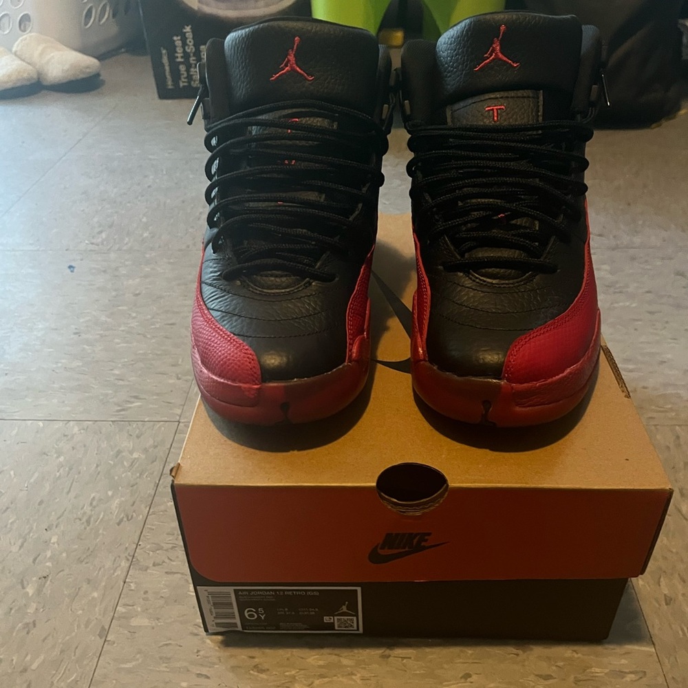 Air Jordan Retro 12 “Flu Game”